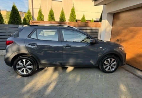 Kia Stonic cena 75900 przebieg: 9145, rok produkcji 2022 z Mosina małe 529